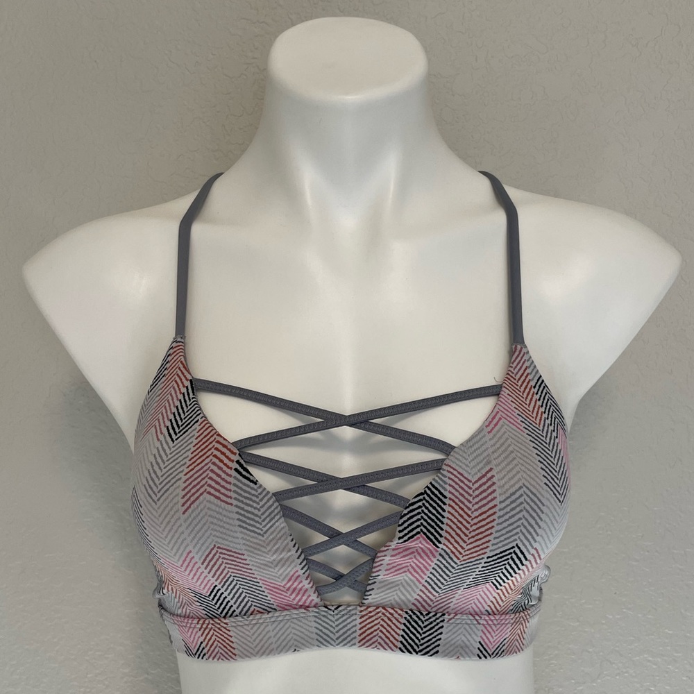 Victoria Sport Sports Bra, size S